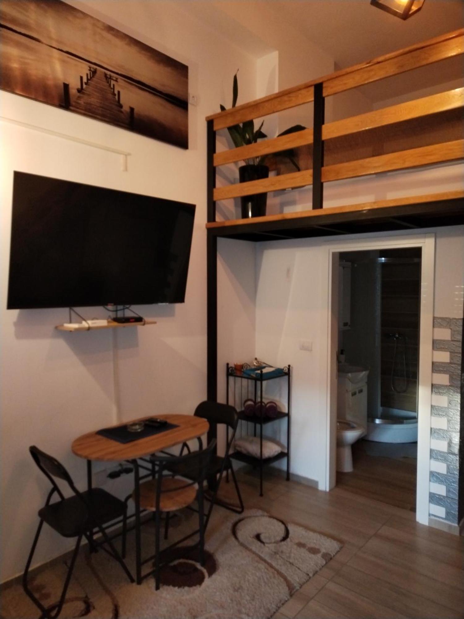 Apartman Stimac Petrovaradin Exterior foto